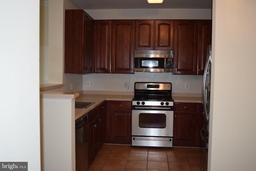 12001 Market Street - Photo 31