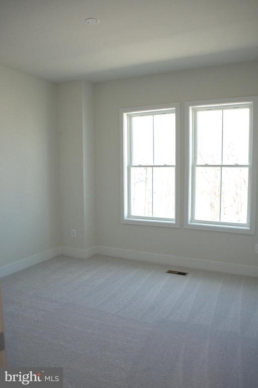 139 Heyford Drive - Photo 15
