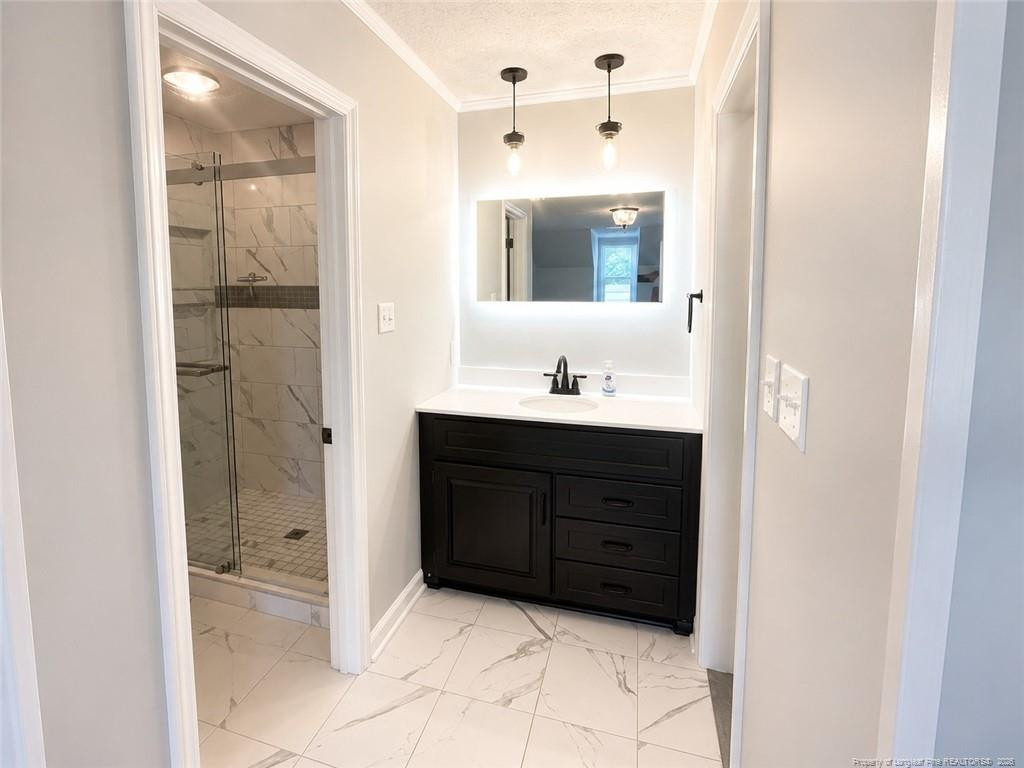 5800 Lagu Place - Photo 13