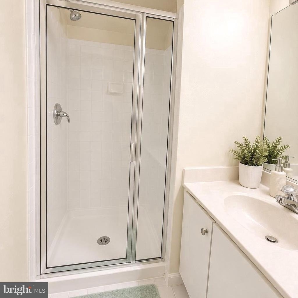 4921 Kilburn Street - Photo 12