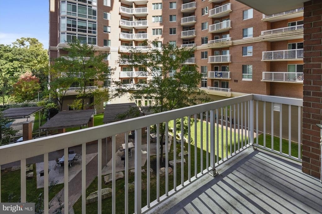 3101 N Hampton Drive - Photo 9