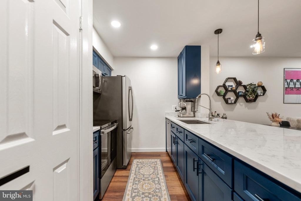 3307 Wyndham Circle - Photo 9
