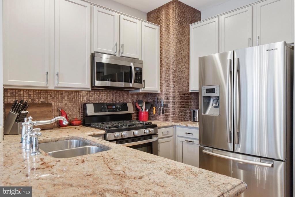 170 Martin Lane - Photo 17