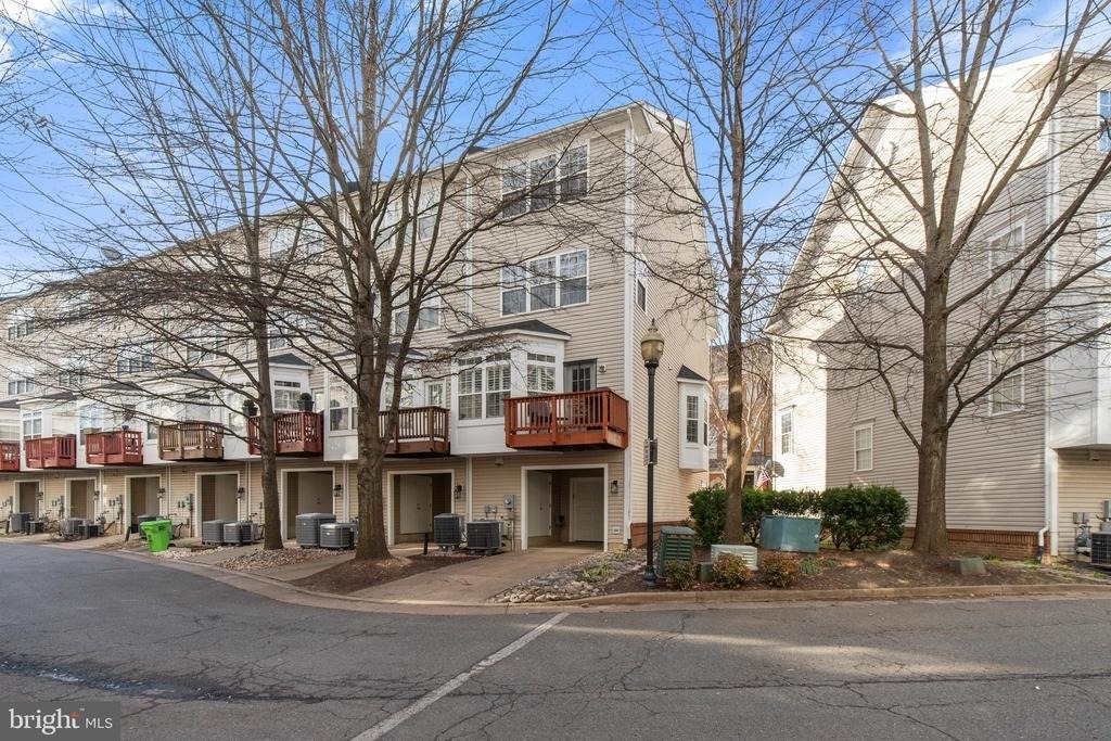 170 Martin Lane - Photo 37