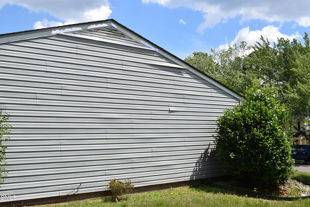 209 Reynolds N - Photo 6
