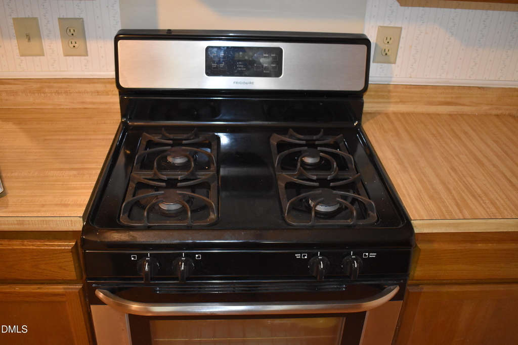 209 Reynolds N - Photo 10