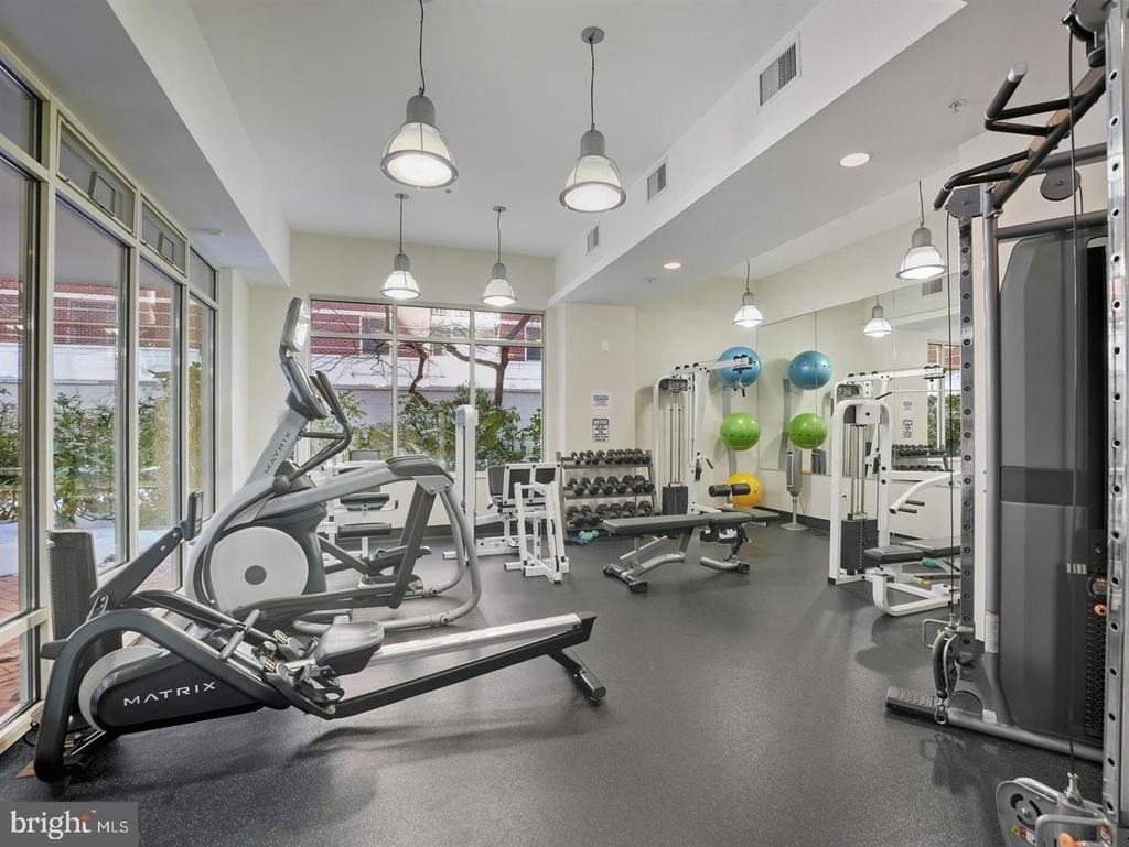 820 N Pollard Street - Photo 6