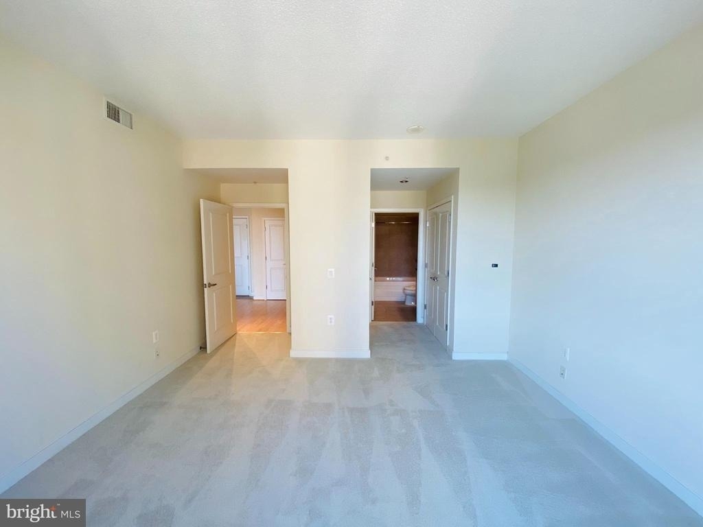 820 N Pollard Street - Photo 2