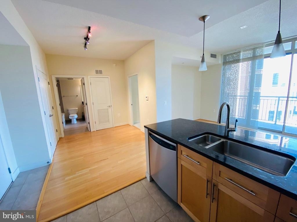 820 N Pollard Street - Photo 1