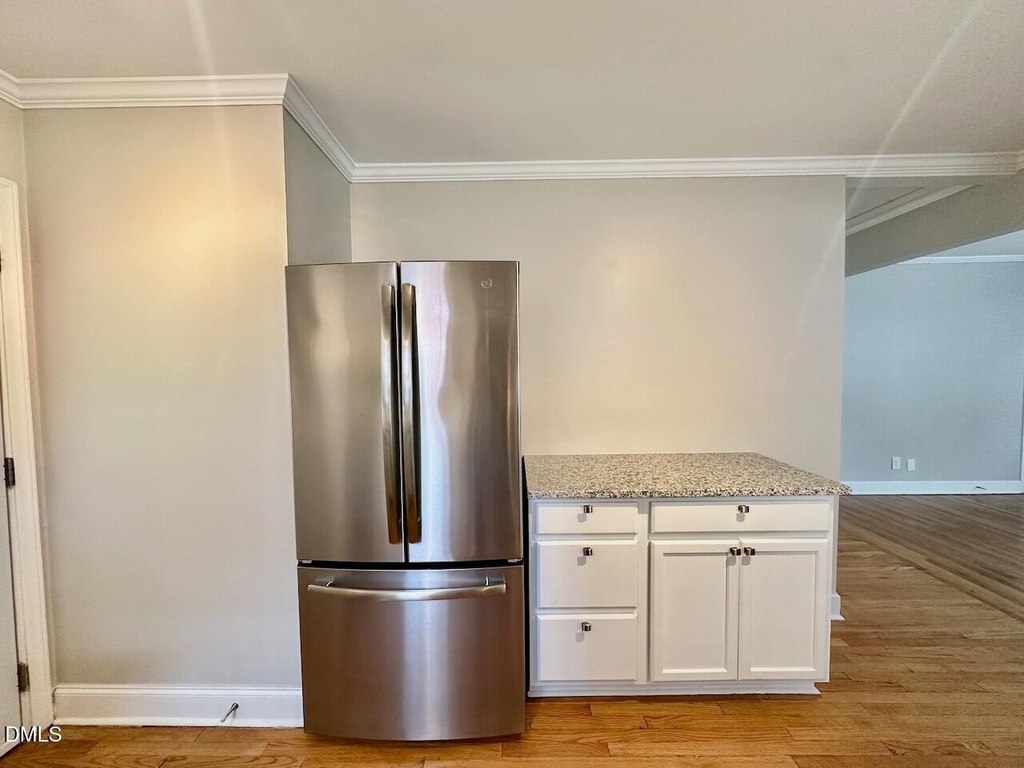 816 S State Street - Photo 9