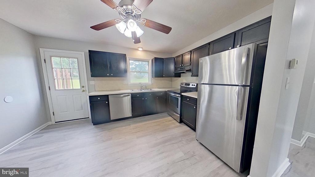 212 Ark Drive - Photo 5