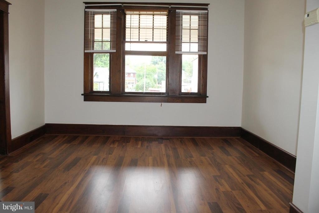 108 S 3rd Street - Photo 3