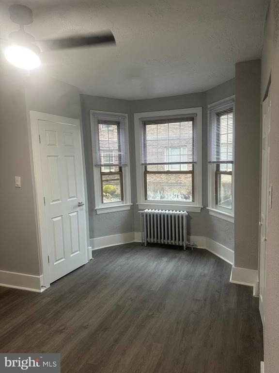 215-18 W Walnut Lane Lane - Photo 9