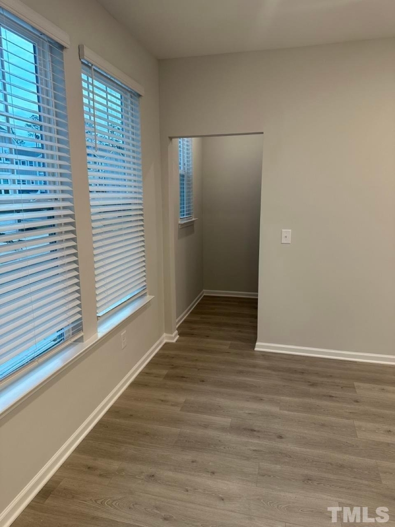 1078 Manorhaven Drive - Photo 27