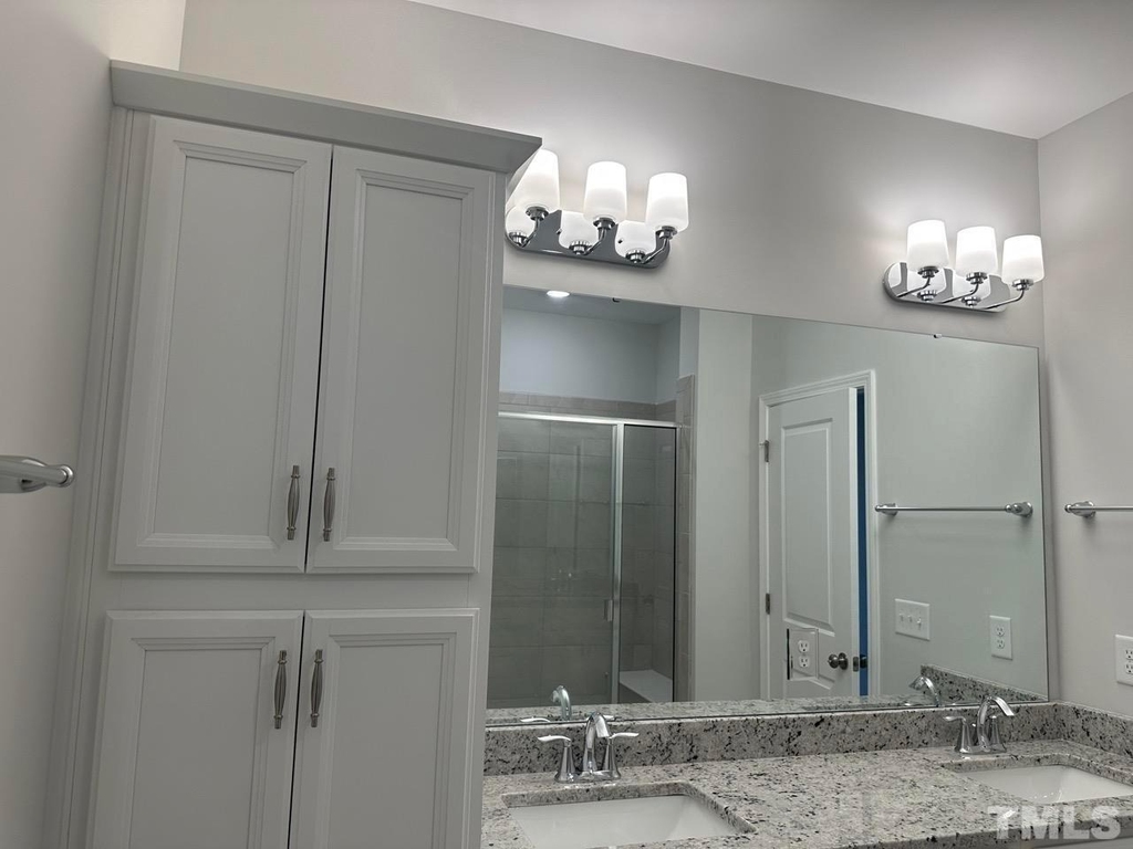 1078 Manorhaven Drive - Photo 18