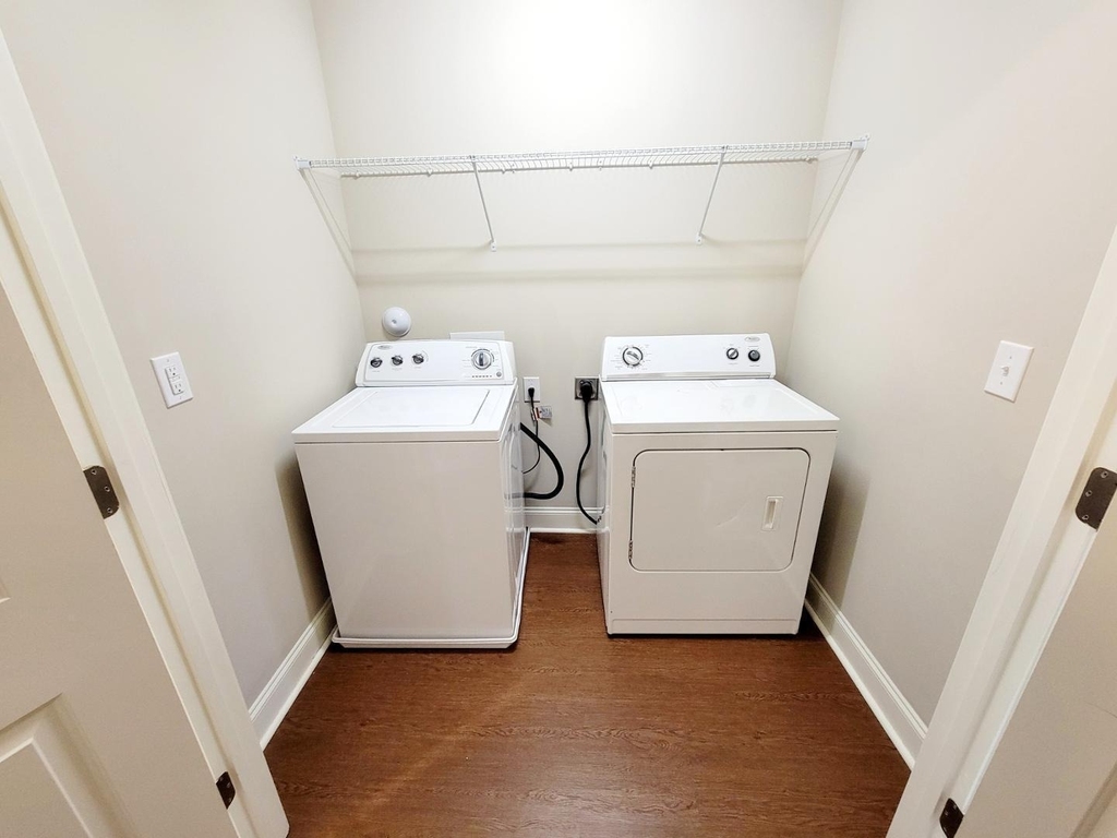 3944 Volkswalk Place - Photo 30