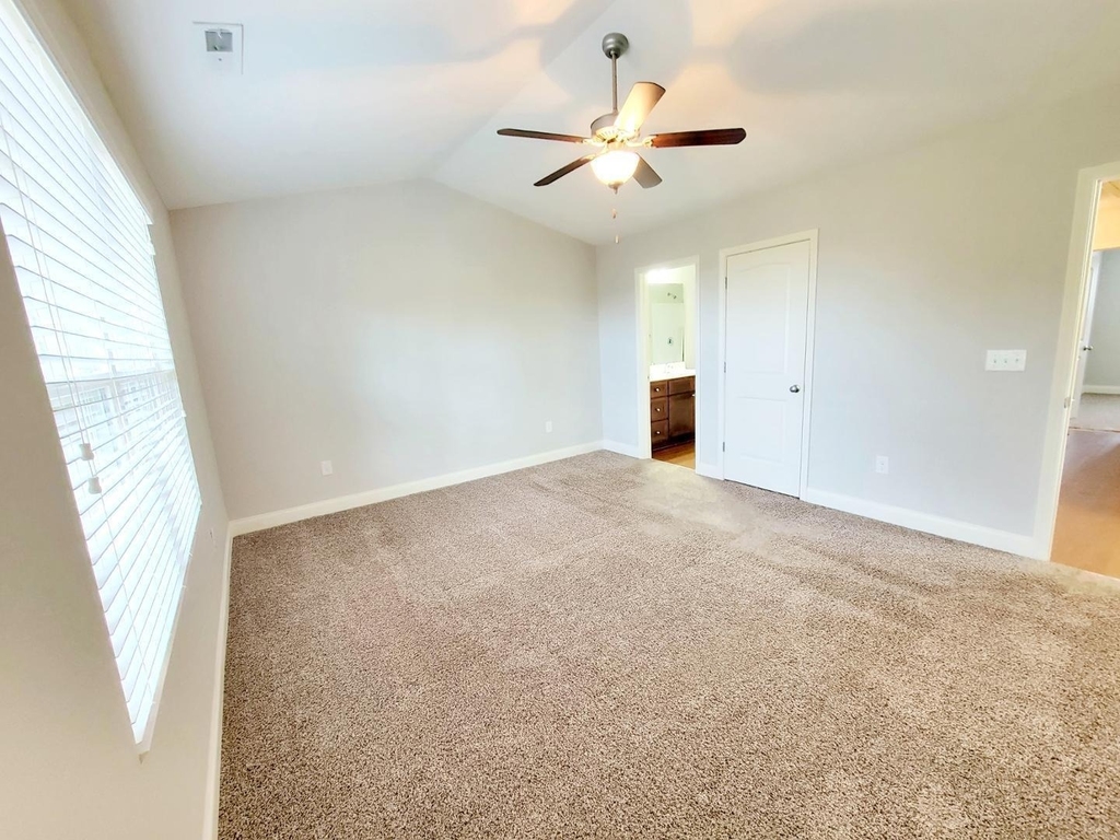 3944 Volkswalk Place - Photo 24