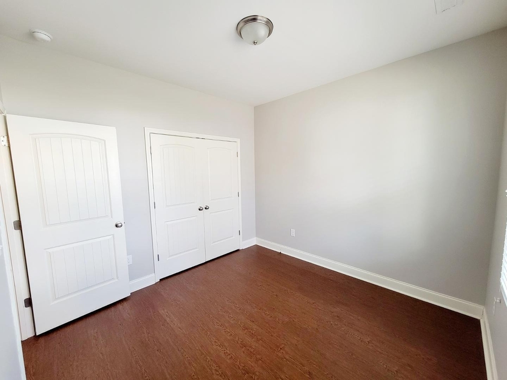 3944 Volkswalk Place - Photo 5