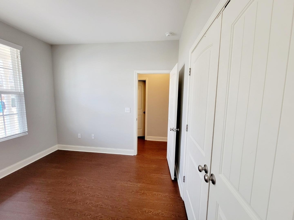 3944 Volkswalk Place - Photo 7