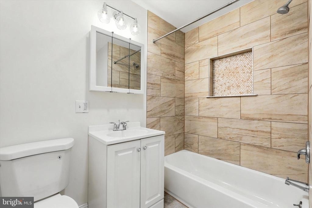 1050 E Montgomery Avenue - Photo 10