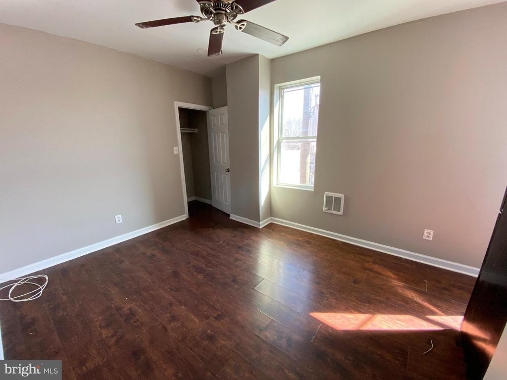 2930 Frankford Avenue - Photo 2