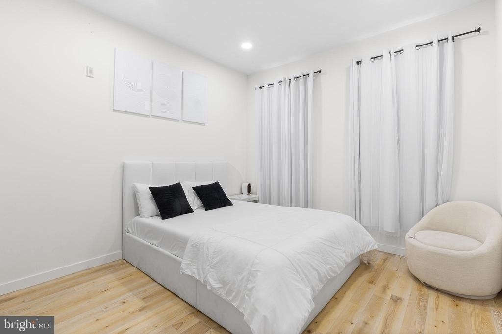 647 N 41st Street - Photo 12