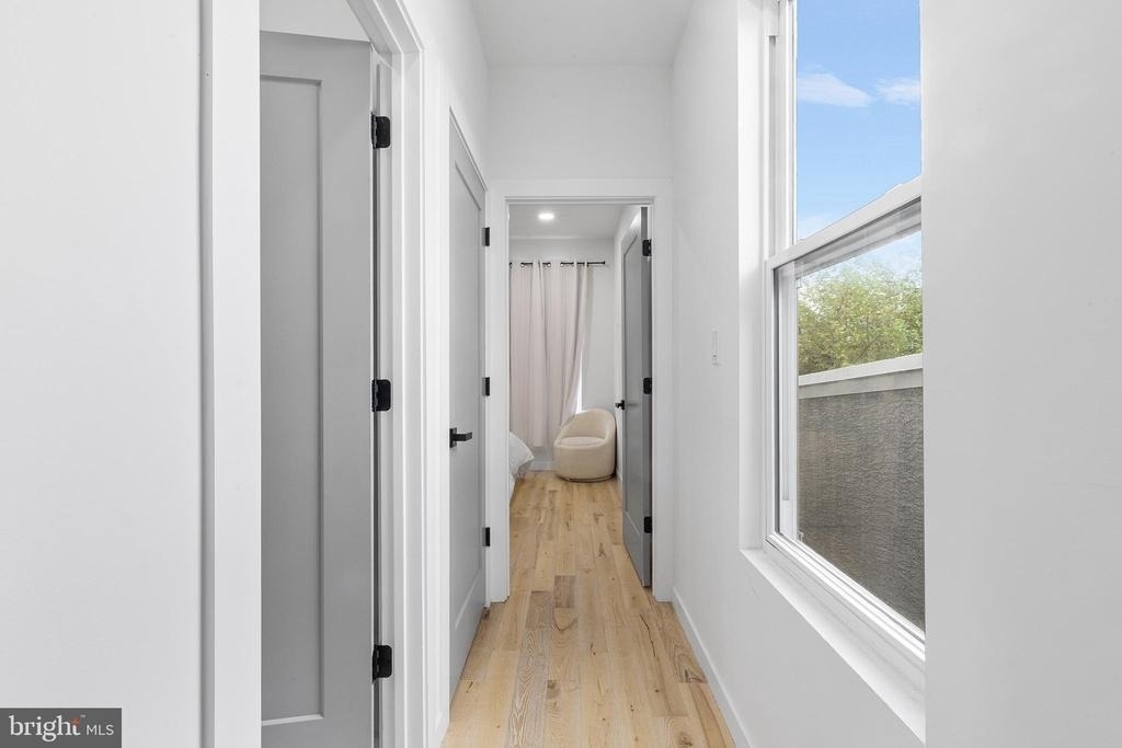 647 N 41st Street - Photo 10