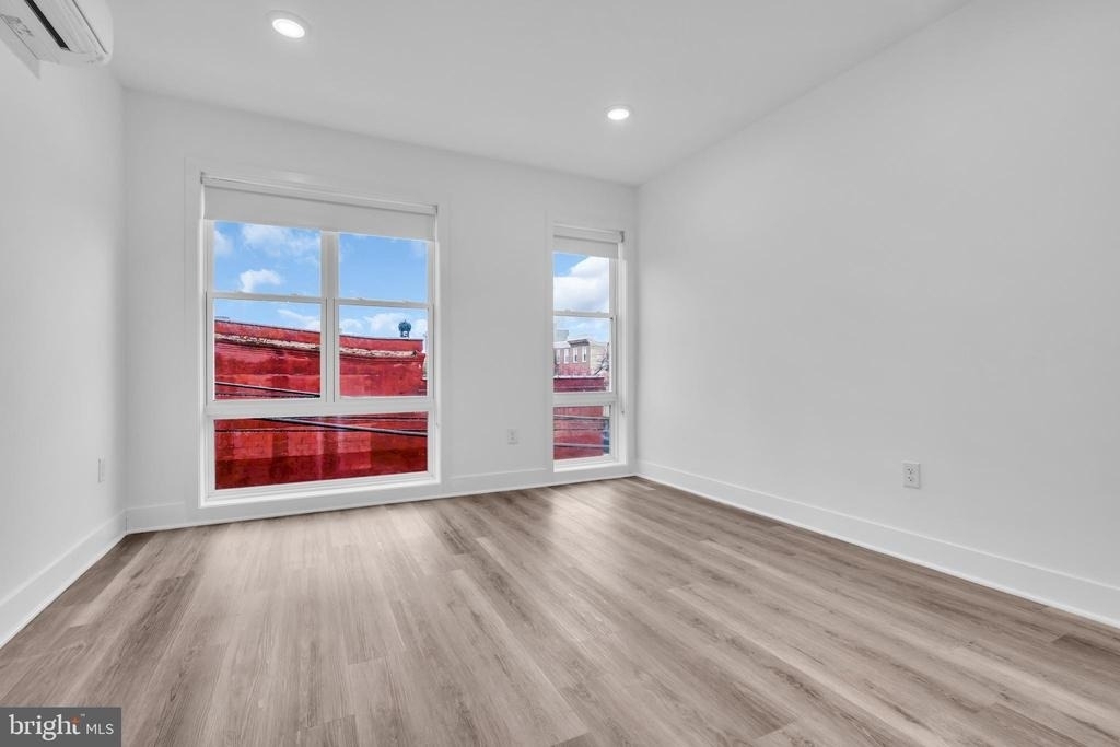 330 Cecil B Moore Avenue - Photo 14