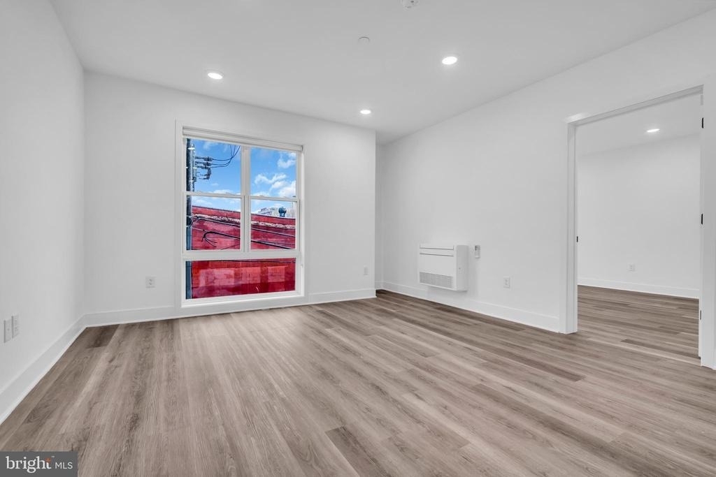 330 Cecil B Moore Avenue - Photo 6