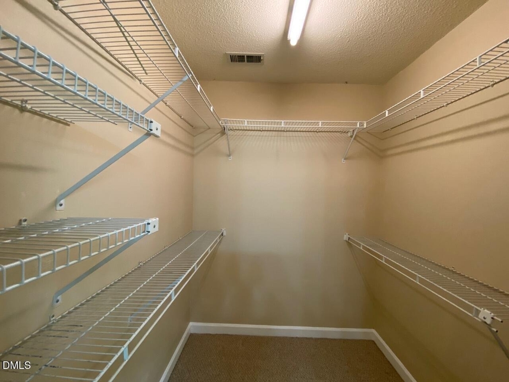 1012 Sturbridge Drive - Photo 14