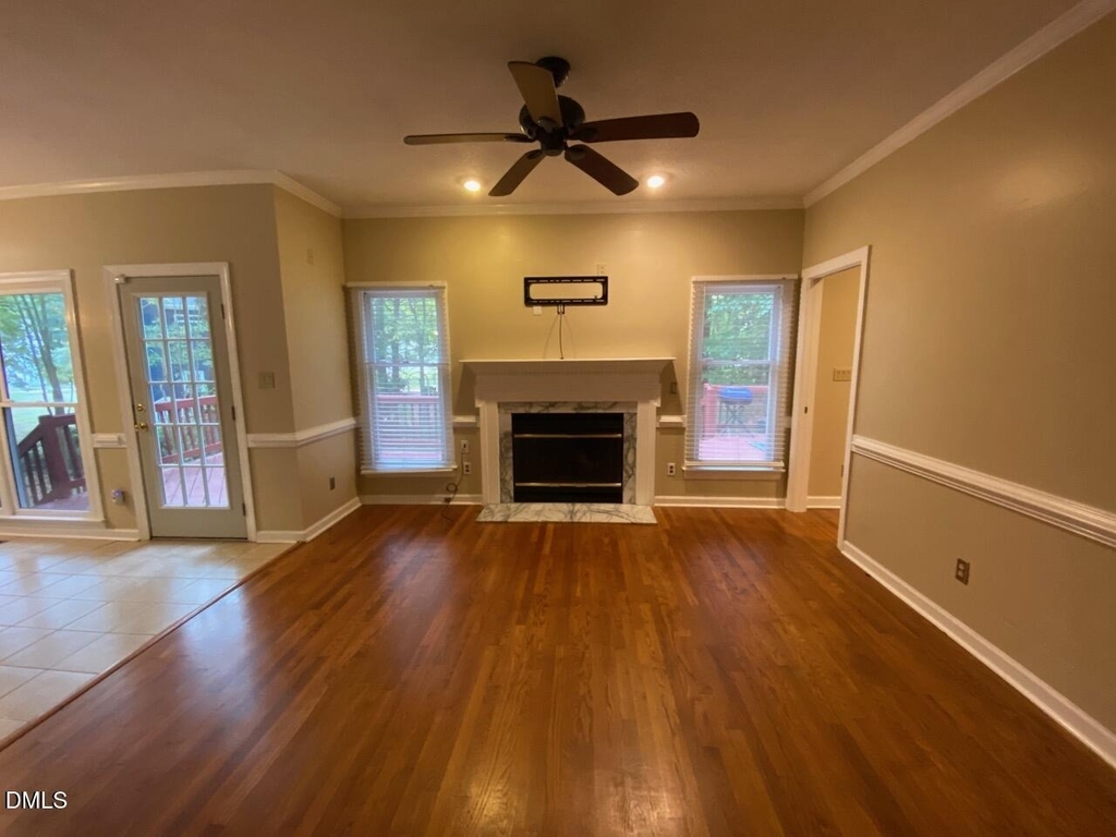 1012 Sturbridge Drive - Photo 10