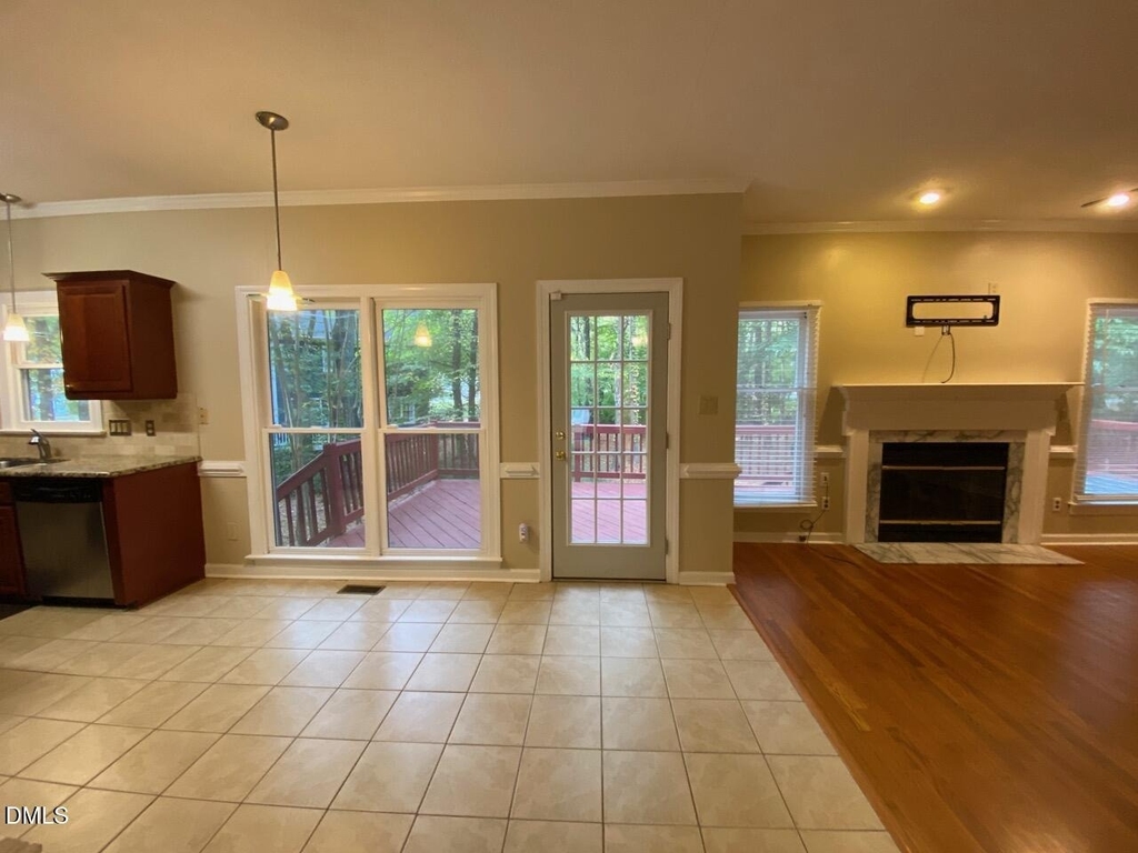 1012 Sturbridge Drive - Photo 9