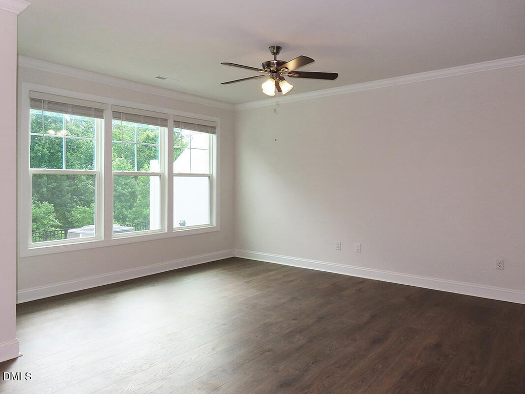 509 Brightleaf Road - Photo 3