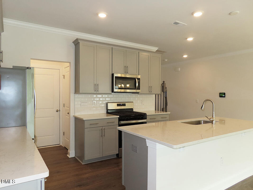 509 Brightleaf Road - Photo 8