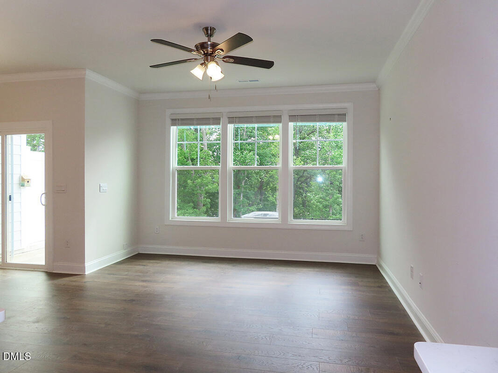 509 Brightleaf Road - Photo 1