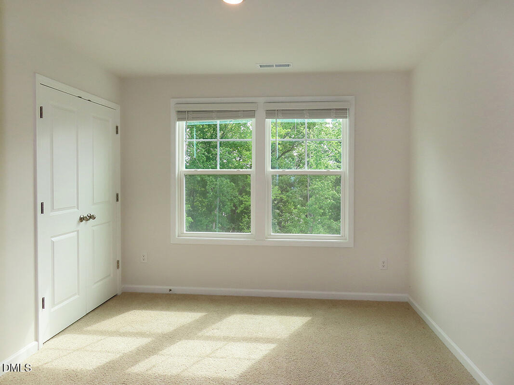 509 Brightleaf Road - Photo 12