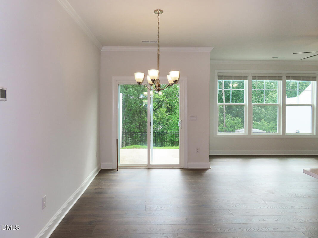 509 Brightleaf Road - Photo 5