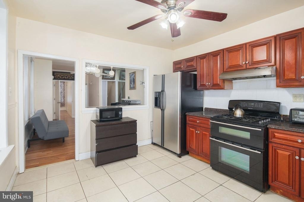 3118 Haverford Avenue - Photo 0