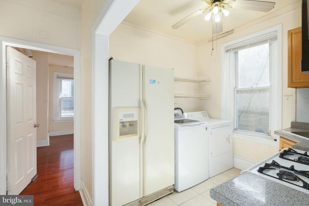 3118 Haverford Avenue - Photo 2