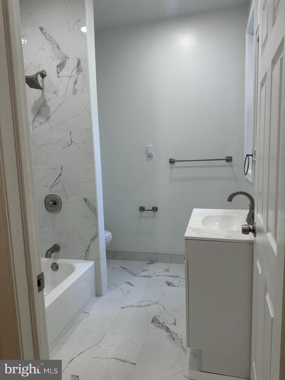 5436 Spruce Street - Photo 12