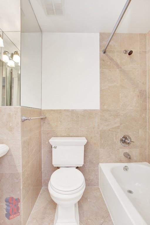 697 10th Avenue - Photo 3