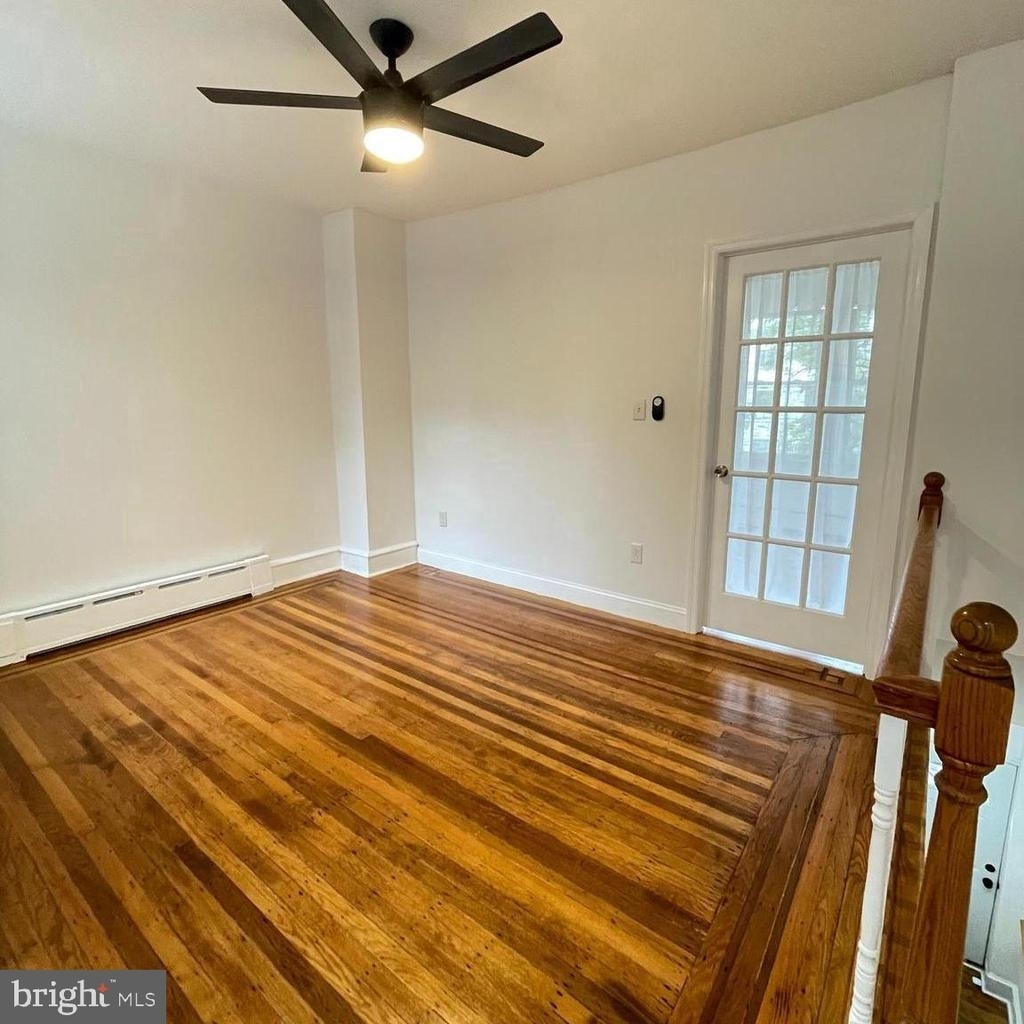 641 Bainbridge Street - Photo 4