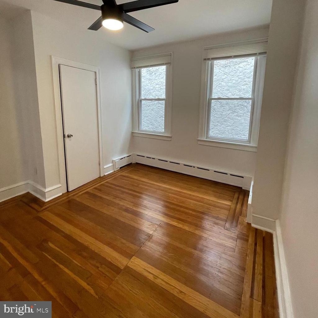 641 Bainbridge Street - Photo 20