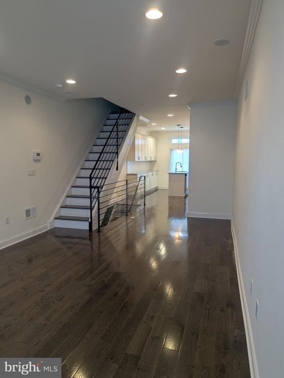 608 Mckean Street - Photo 3