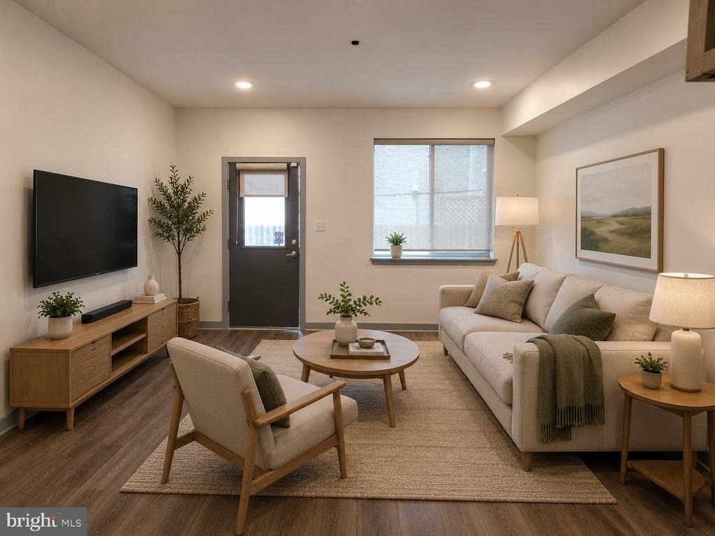 417 W Berks Street - Photo 4
