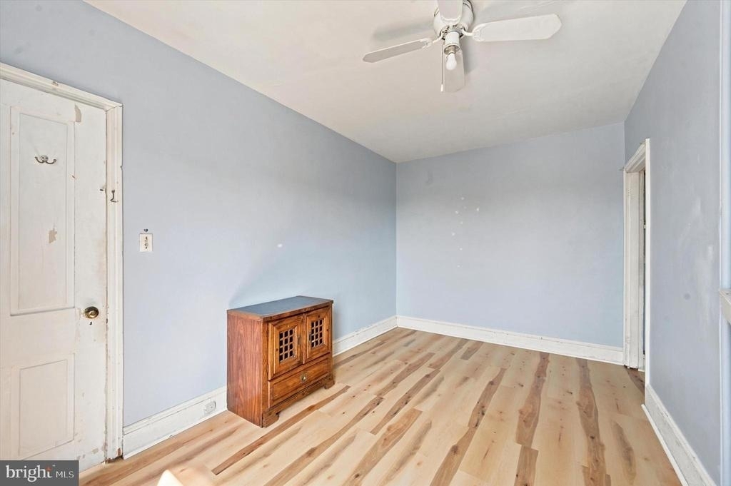 204 Ripka Street - Photo 18