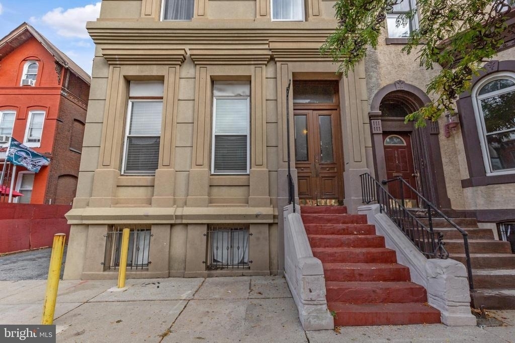 3017 W Girard Avenue - Photo 11