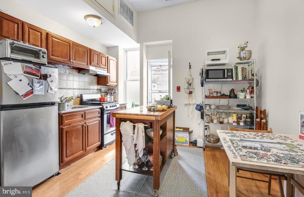 3017 W Girard Avenue - Photo 0