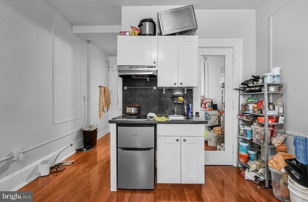 1324 Locust Street - Photo 3