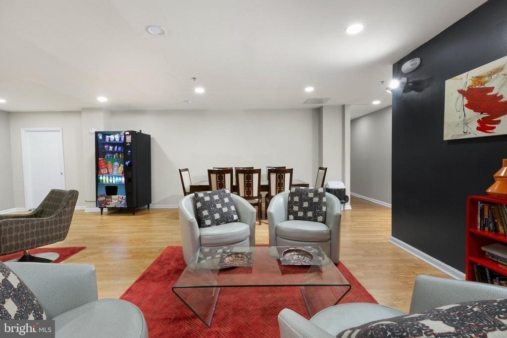 1324 Locust Street - Photo 19
